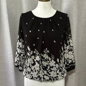 Boutique Style Blouse from Toronto-Rayon-Sz S-Black & White-Unlined 3/4 Sleeves
